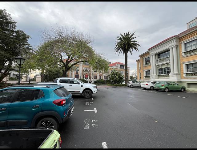 454M² BUSINESS TO LET IN CENTURY CITY